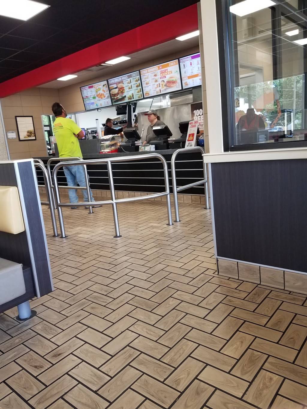 Burger King | restaurant | 5940 Havelock Ave, Lincoln, NE 68507, USA | 4024672533 OR +1 402-467-2533
