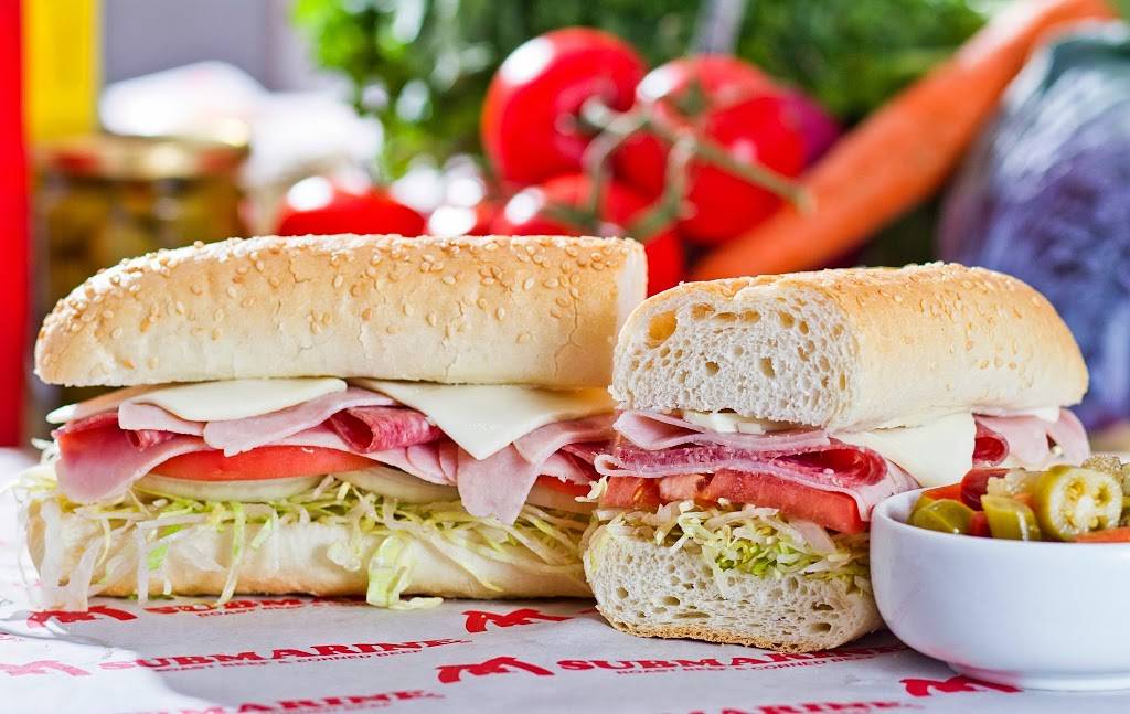 Mr Submarine | meal takeaway | 669 River Oaks Dr, Calumet City, IL 60409, USA | 7088682350 OR +1 708-868-2350