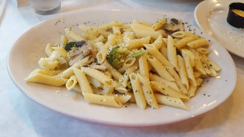 Zianos Italian Eatery Restaurant 10520 Maysville Rd, Fort Wayne, IN