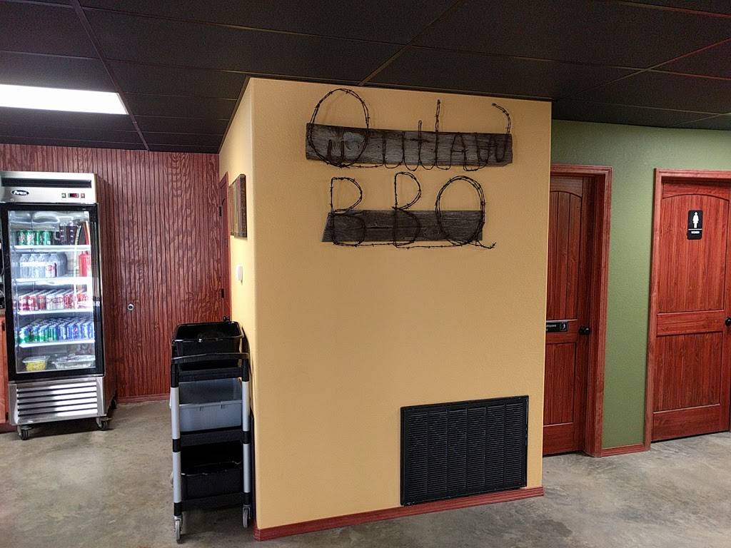 Outlaw BBQ | restaurant | 103 Veterans Ave, Talihina, OK 74571, USA | 9185672288 OR +1 918-567-2288