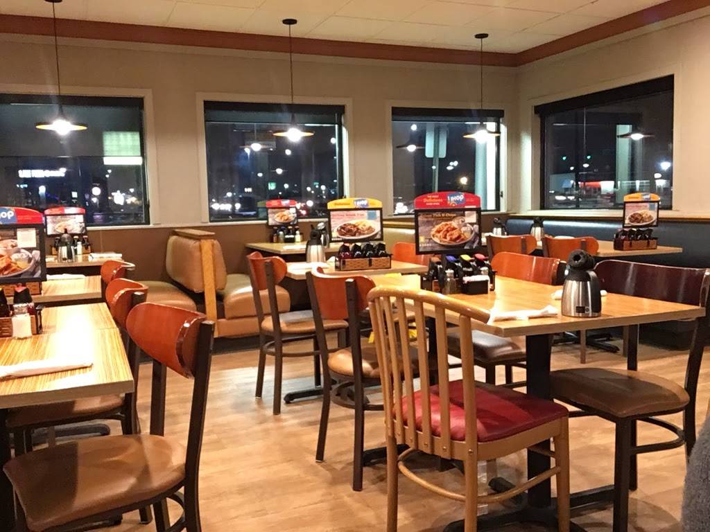 IHOP | bakery | 4403 Coldwater Rd, Fort Wayne, IN 46825, USA | 2604838435 OR +1 260-483-8435
