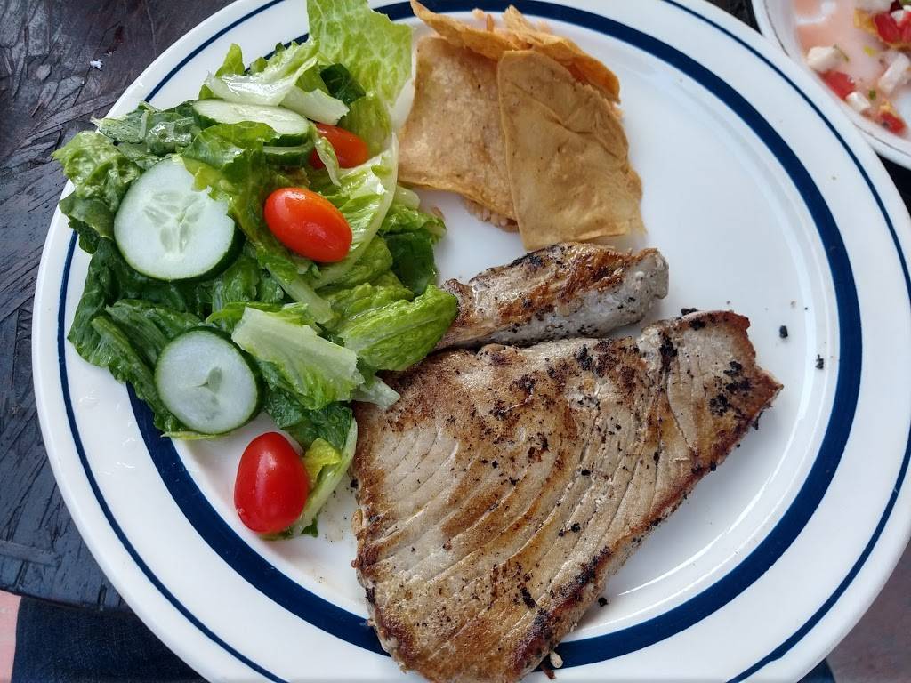 El Playero | restaurant | Av. J. 351, El Sauzal, 22760 El Sauzal, B.C., Mexico | 016469473298 OR +52 646 947 3298