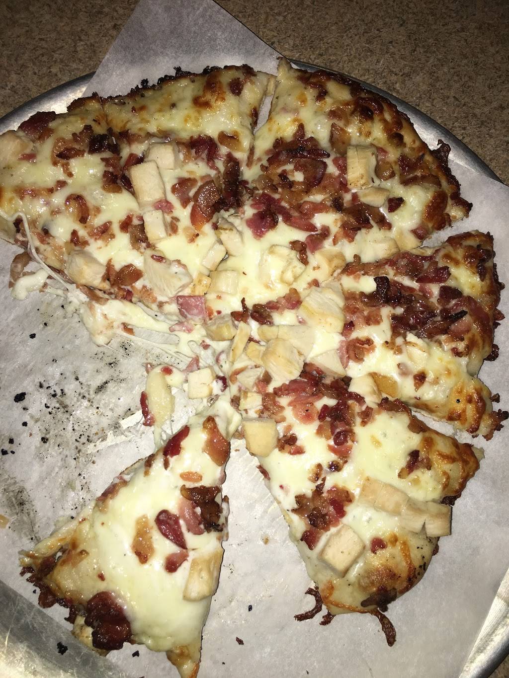 Covered Bridge Pizza Parlor | restaurant | 380 E Main St, Andover, OH 44003, USA | 4402936776 OR +1 440-293-6776