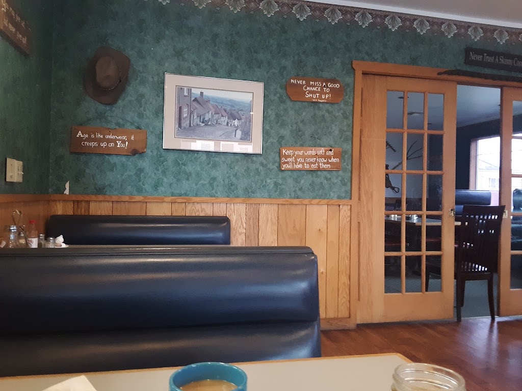 Uncle Randys Cafe | restaurant | 29 W First St, Coquille, OR 97423, USA | 5413965277 OR +1 541-396-5277