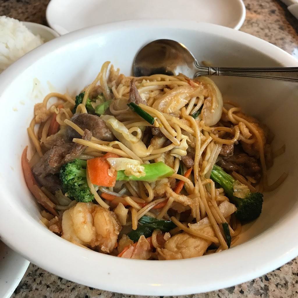 Heights Asian Cafe | cafe | 2201 Yale St, Houston, TX 77008, USA | 7138809998 OR +1 713-880-9998
