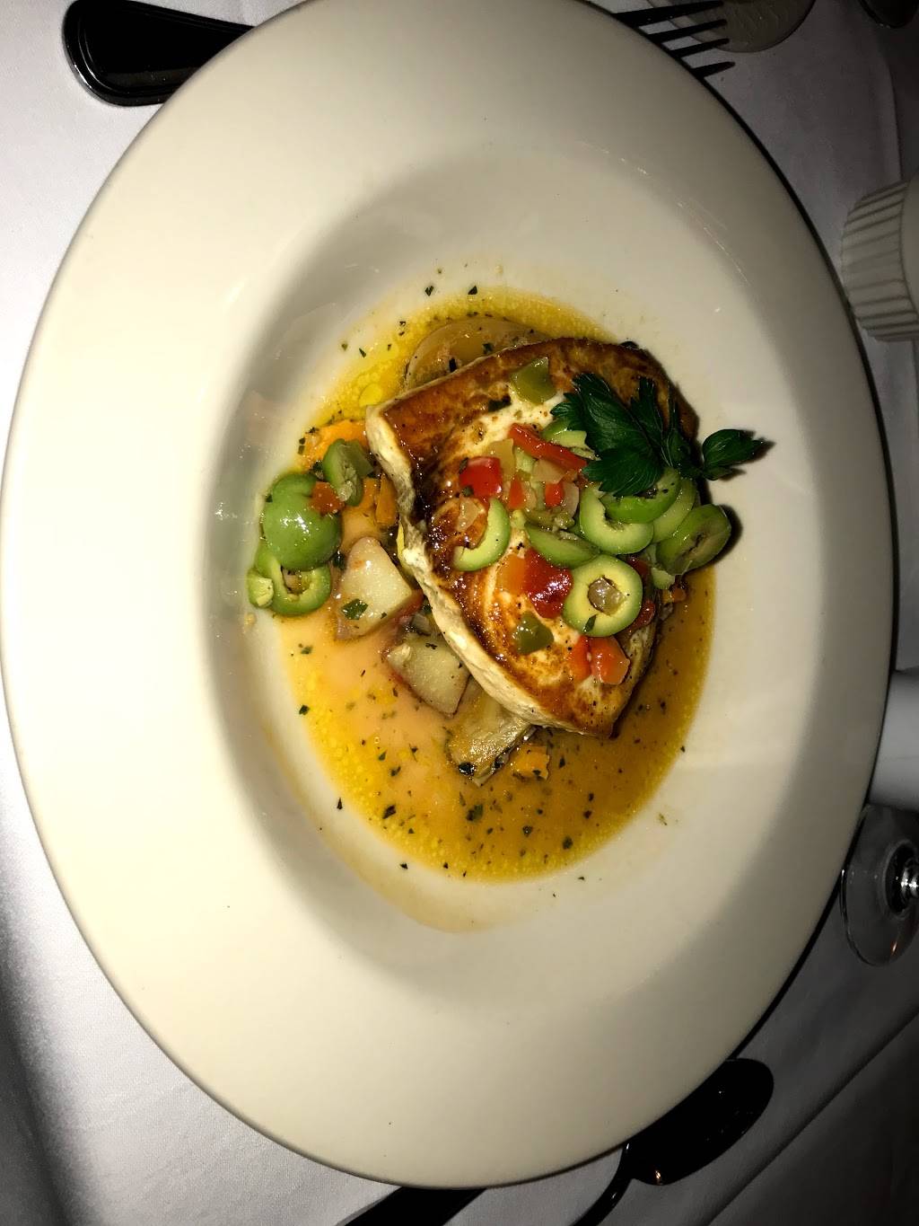 Nanas | restaurant | 2514 University Dr, Durham, NC 27707, USA | 9194938545 OR +1 919-493-8545