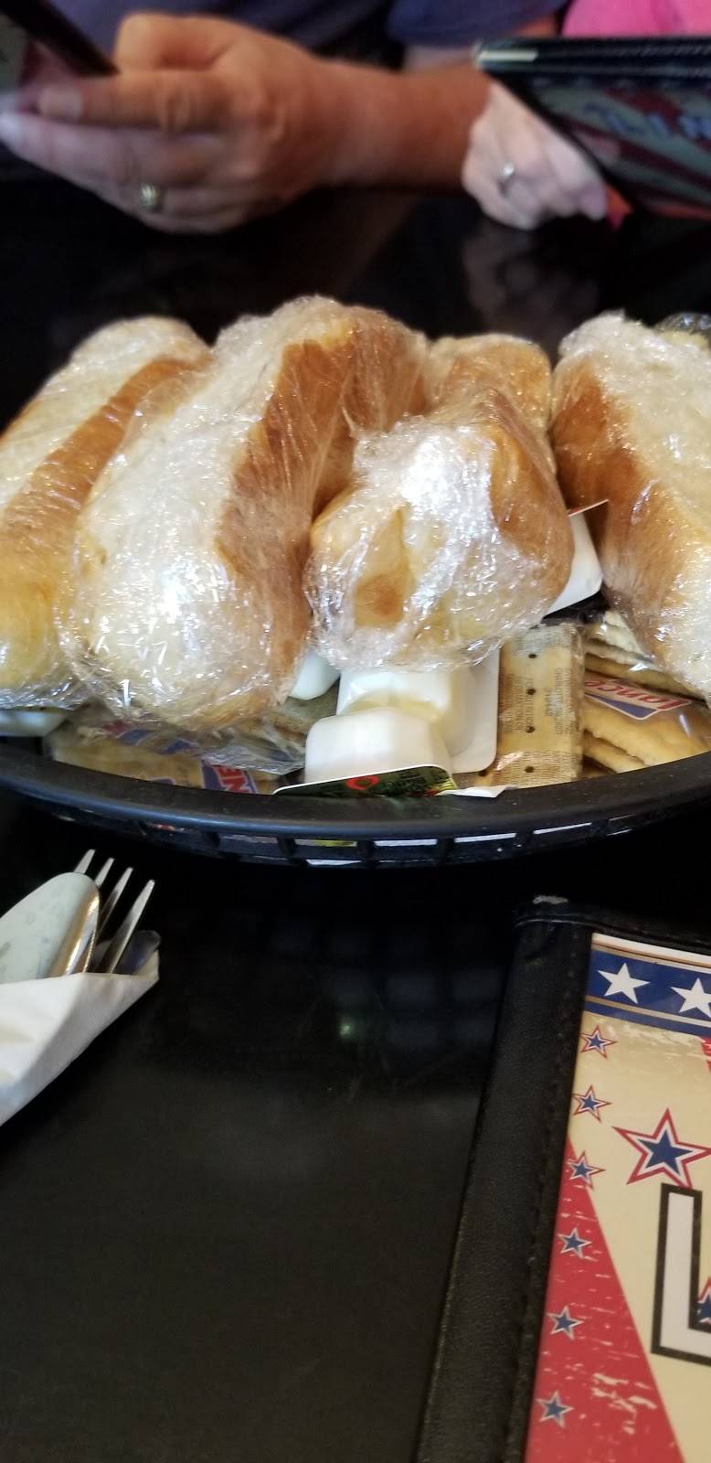 Lincoln Way Cafe | cafe | 137 N Elm St, Franklin Grove, IL 61031, USA | 8154562359 OR +1 815-456-2359