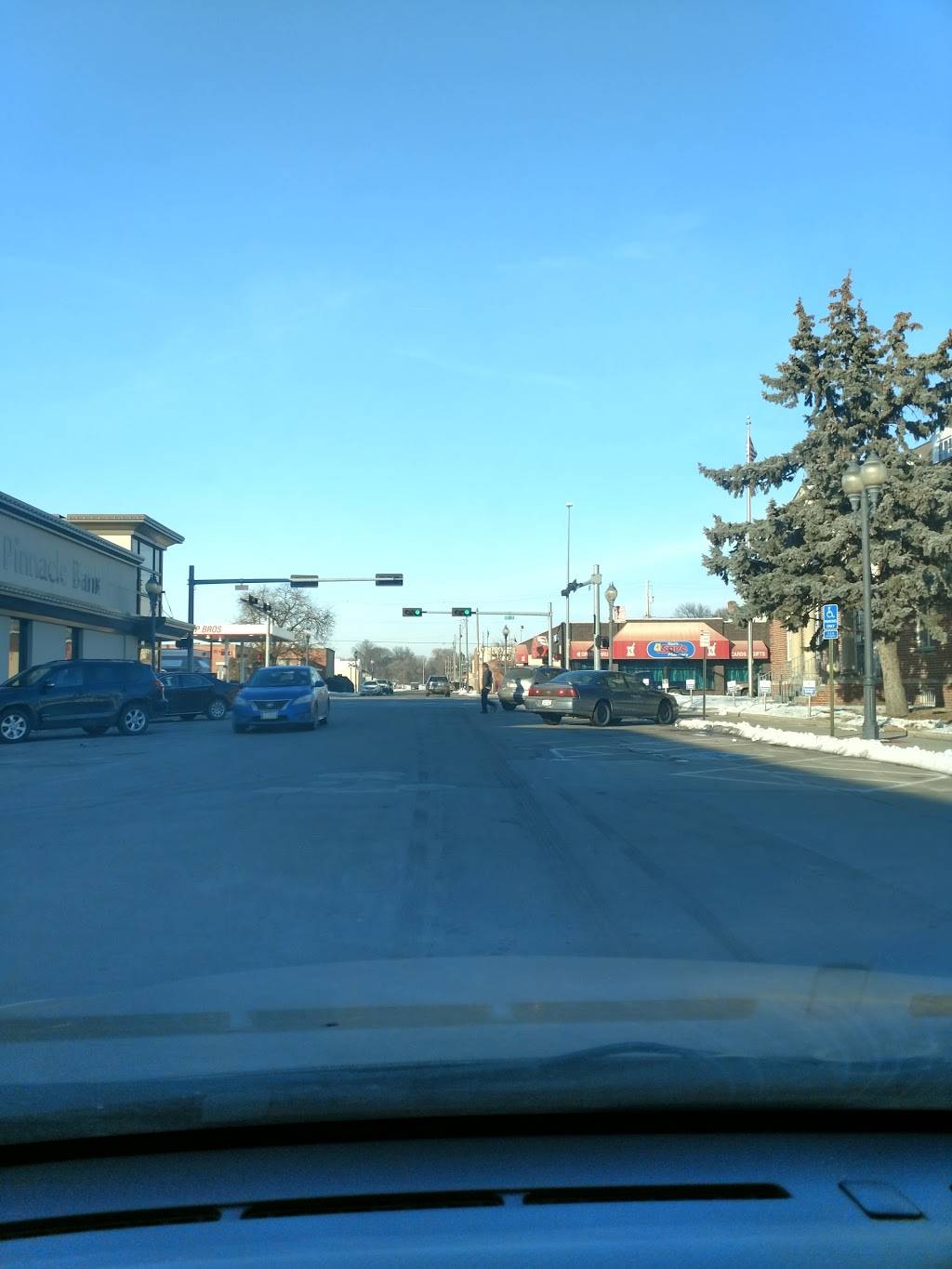 Caseys | meal takeaway | 415 E 13th St, Crete, NE 68333, USA | 4028262555 OR +1 402-826-2555