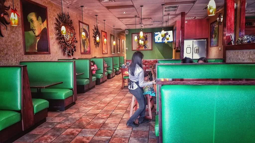 El Cazador 4 | restaurant | 2800 Gillespie St #102, Fayetteville, NC 28306, USA | 9104800084 OR +1 910-480-0084