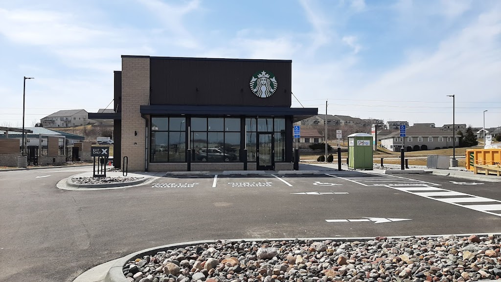 Starbucks | cafe | 2407 Commerce Dr NW, Rochester, MN 55901, USA | 5077010200 OR +1 507-701-0200