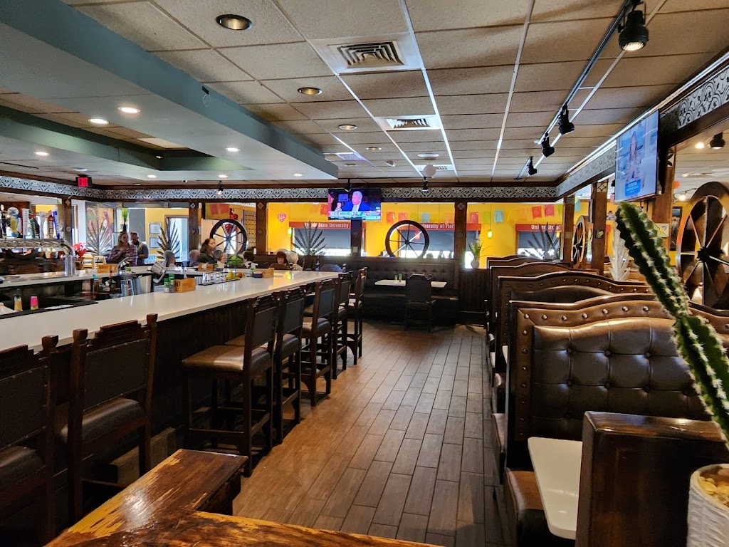 Mr tequila - Restaurant | 10391 Corkscrew Commons Dr, Estero, FL 33928, USA