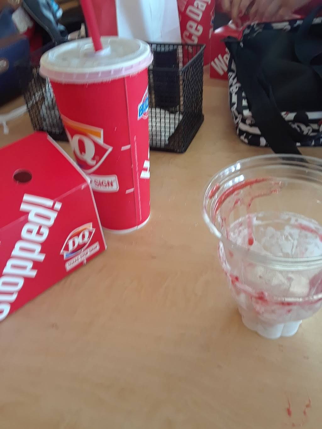 Dairy Queen Store | restaurant | 715 E King Ave, Kingsville, TX 78363, USA | 3615929471 OR +1 361-592-9471
