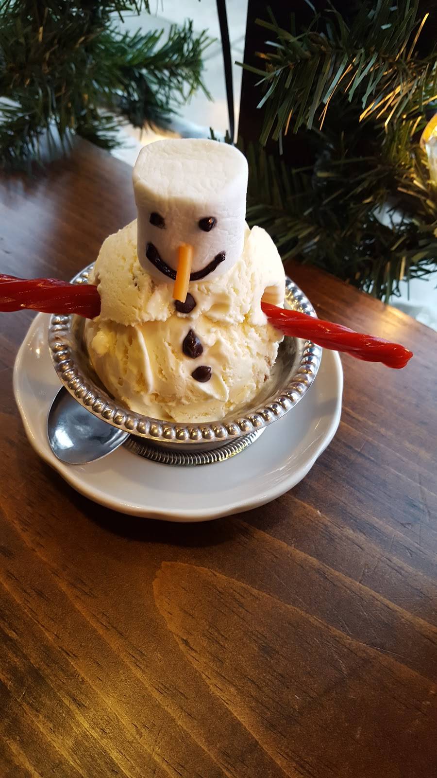 Sweet Ride Ice Cream | restaurant | 542 Penn Ave, West Reading, PA 19611, USA | 4849877338 OR +1 484-987-7338