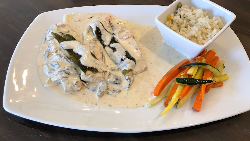 Rajas con Crema | restaurant | 3630 Slauson Ave, Maywood, CA 90270, USA | 3233425132 OR +1 323-342-5132