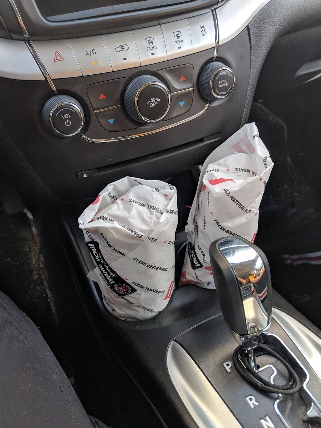 Jimmy Johns | meal delivery | 2315 Edgewood Rd SW, Cedar Rapids, IA 52404, USA | 3196549900 OR +1 319-654-9900