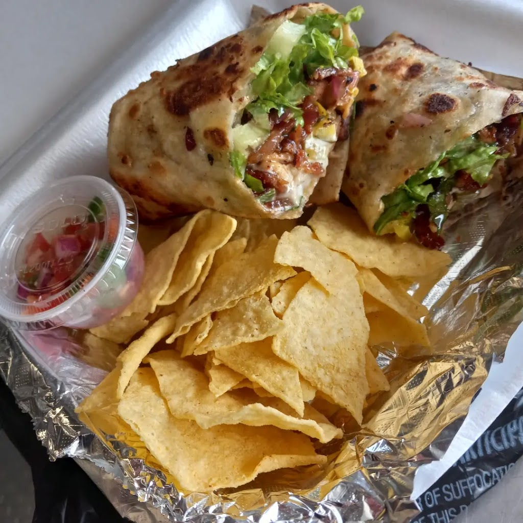 Coastys Food Truck | restaurant | 711 Water St, Biloxi, MS 39530, USA | 2282093289 OR +1 228-209-3289