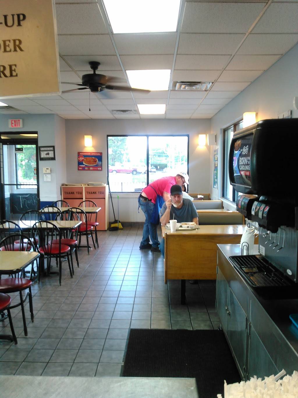 Country Fish Fry Restaurant 3307 Fort Bragg Rd, Fayetteville, NC