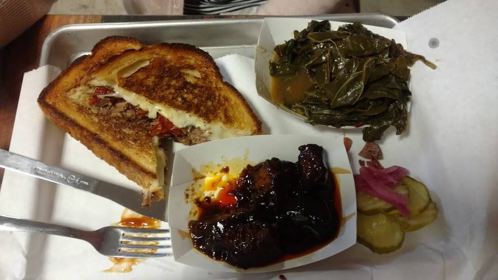 Big Rig’s BBQ | restaurant | 226 Center Rd, Monroeville, PA 15146, USA | 4126465250 OR +1 412-646-5250