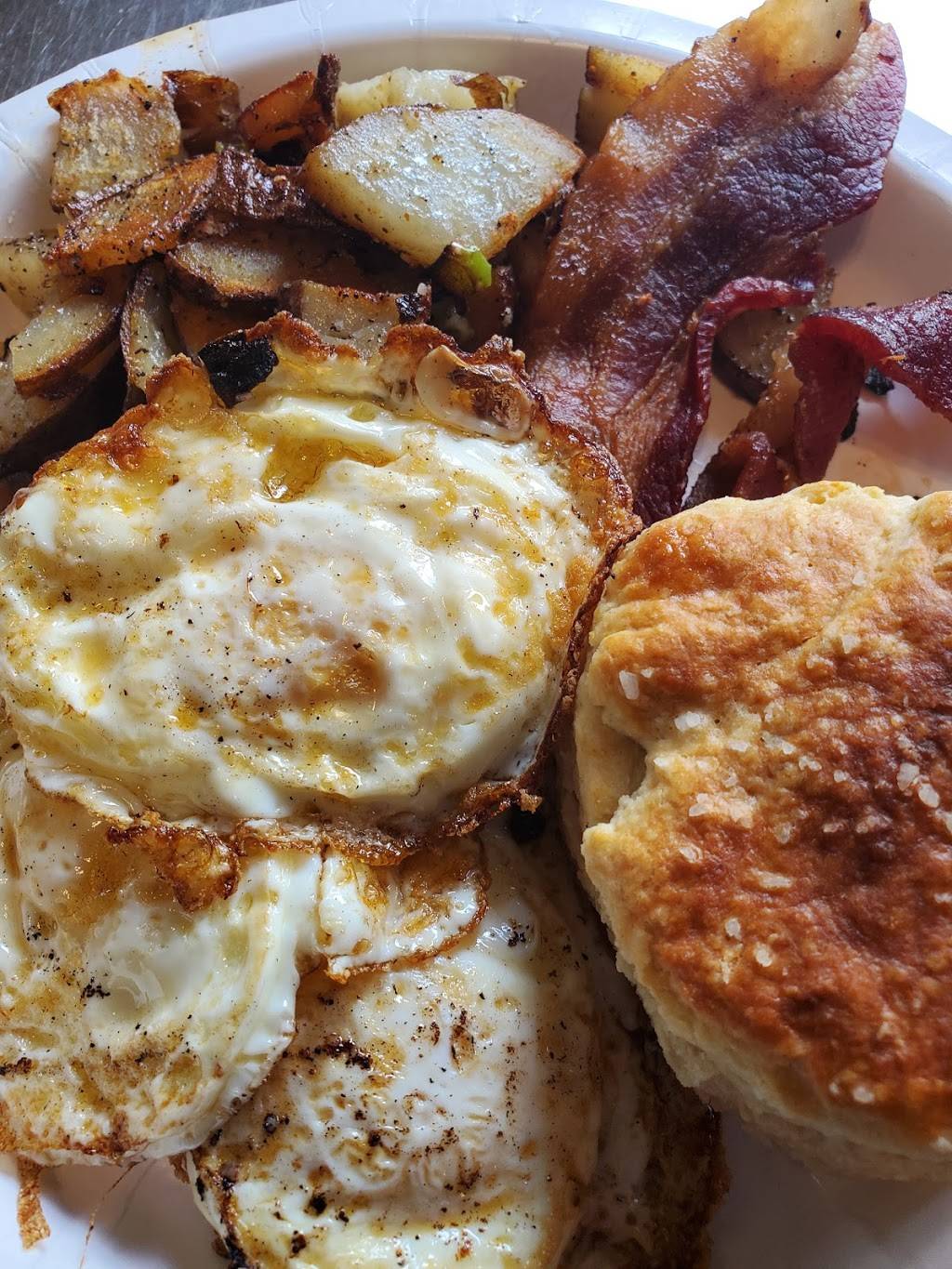 Whitehall Cafe | restaurant | 2241 FM 2988, Navasota, TX 77868, USA | 3463775654 OR +1 346-377-5654