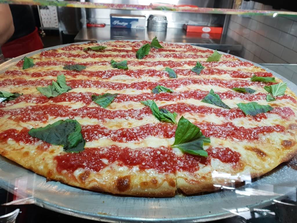 Round Pie Pizza Company | meal delivery | 1957 Victory Blvd, Staten Island, NY 10314, USA | 7185240000 OR +1 718-524-0000