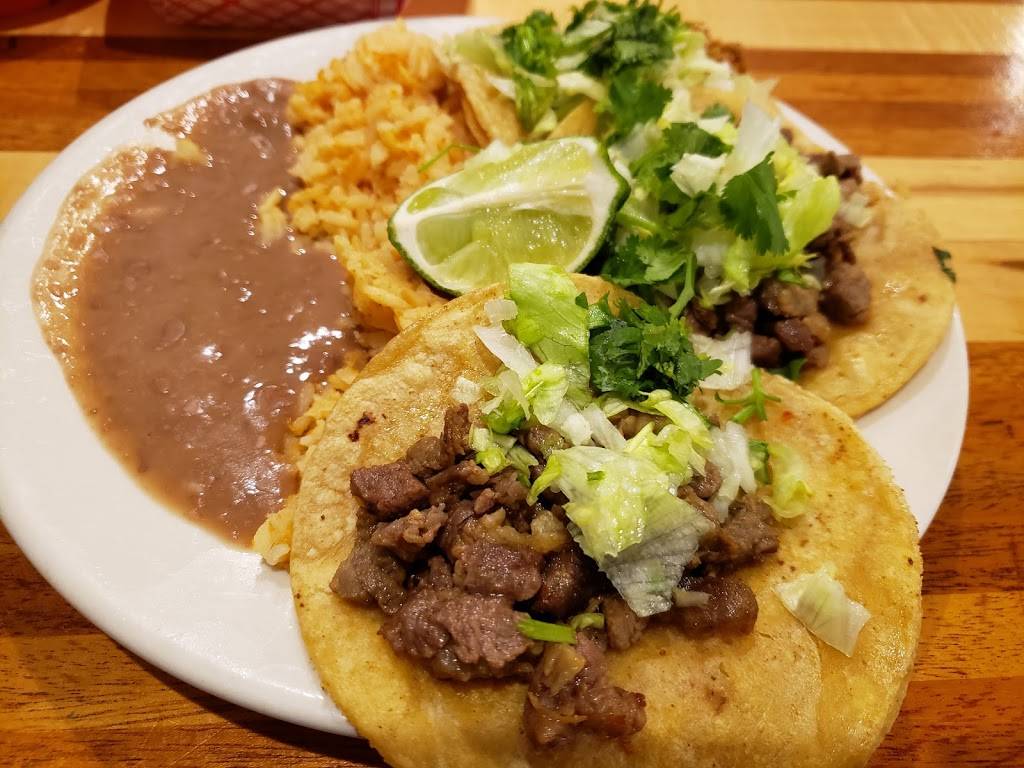 Tacos El Toro | 3605 Auburn St, Rockford, IL 61101, USA