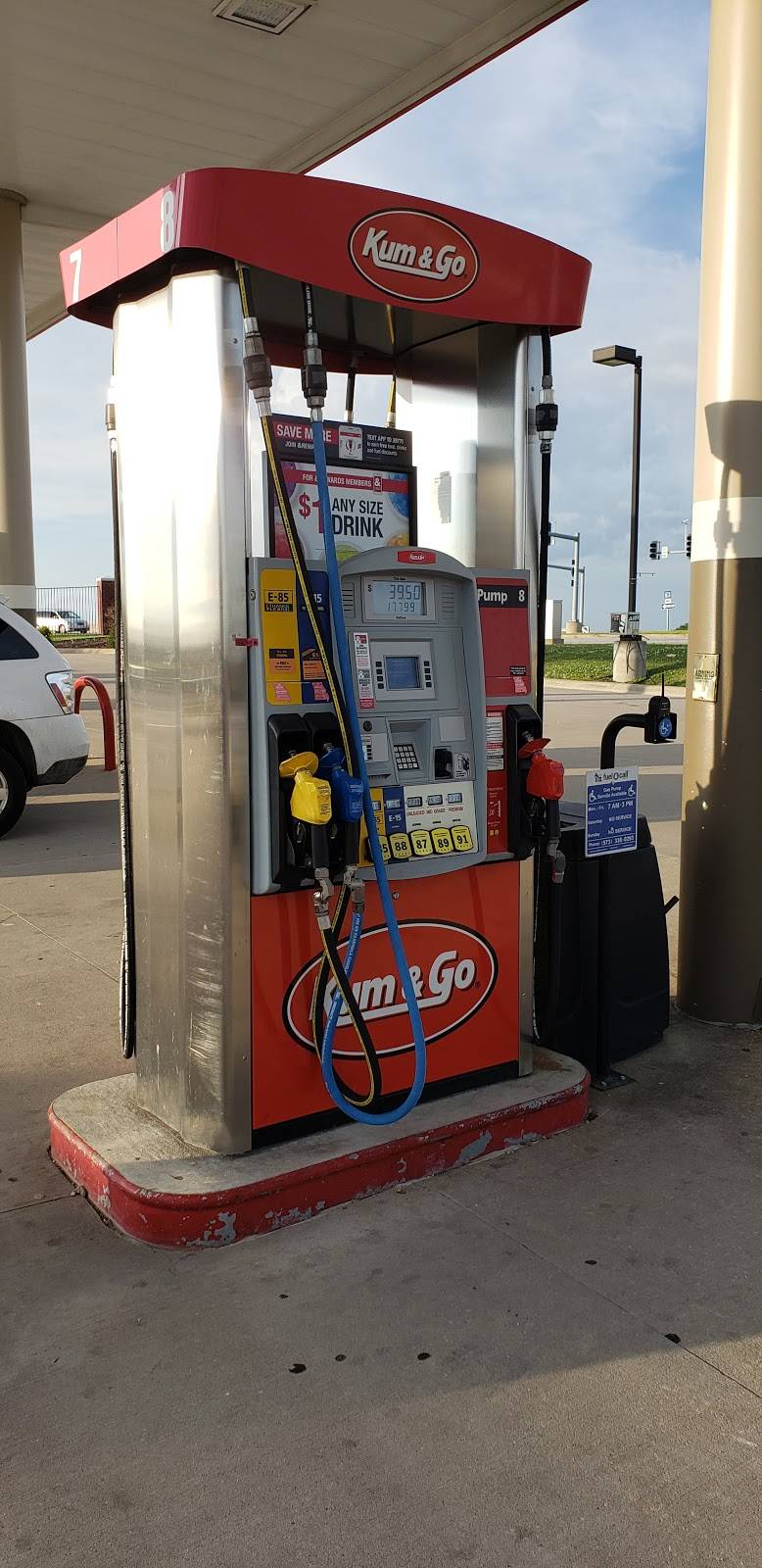 Kum & Go | meal takeaway | 130 Old Rte 66, St Robert, MO 65584, USA | 5733360293 OR +1 573-336-0293