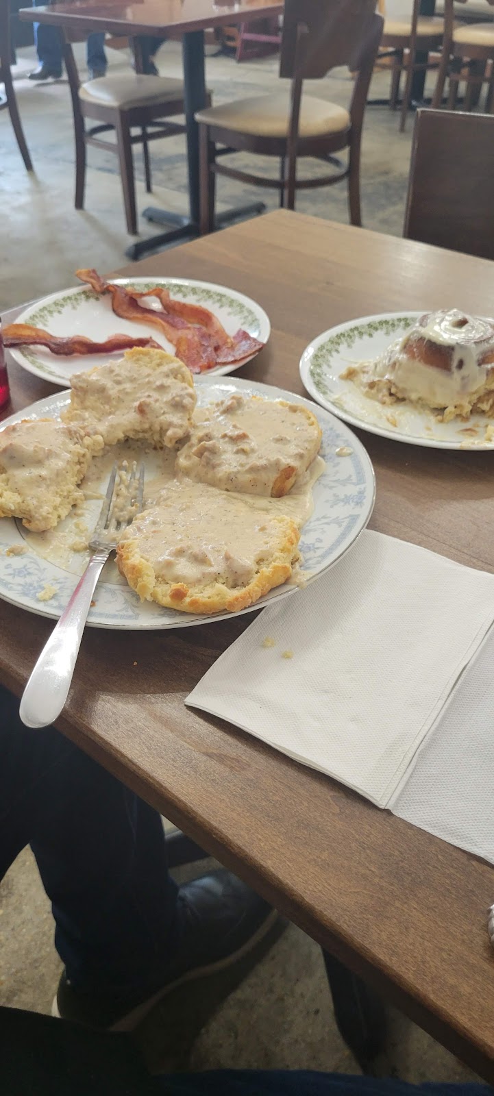 Grits & Some Breakfast Restaurant | restaurant | 437 N Magnolia St, Laurel, MS 39443, USA | 6016820713 OR +1 601-682-0713