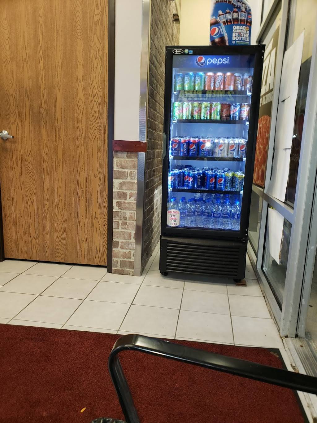 Pizza Rolls | meal takeaway | 28686 Dequindre Rd, Warren, MI 48092, USA | 5863542470 OR +1 586-354-2470