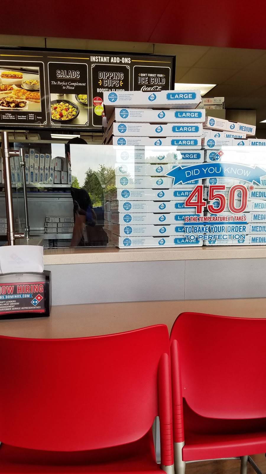 Dominos Pizza | meal delivery | 230 E Republic Rd, Springfield, MO 65807, USA | 4178893131 OR +1 417-889-3131