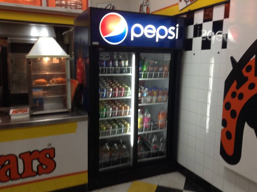 Little Caesars Pizza | meal takeaway | 3066 Boulevard Saint-Charles, Kirkland, QC H9H 3B7, Canada | 5146307357 OR +1 514-630-7357