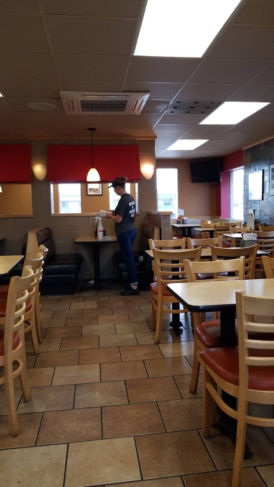 Dairy Queen Grill & Chill | restaurant | 619 N Business, MO-5, Camdenton, MO 65020, USA | 5733465855 OR +1 573-346-5855