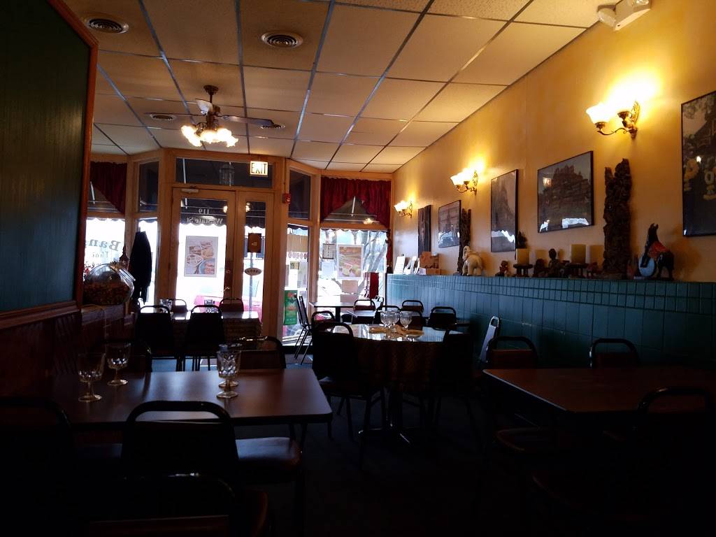 Bangkok Restaurant | restaurant | 119 W State St, Geneva, IL 60134, USA | 6302086836 OR +1 630-208-6836