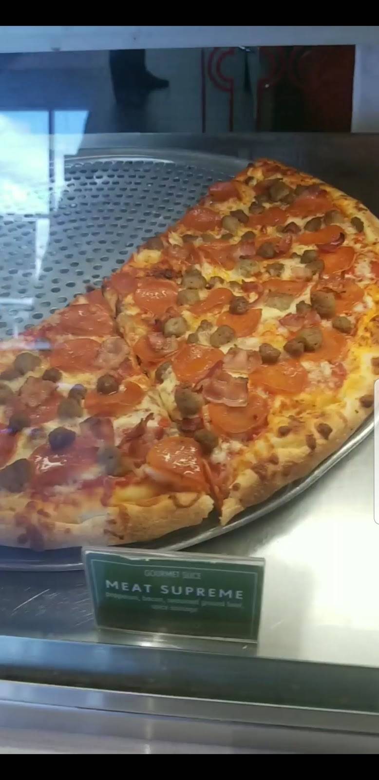 Pizza Nova | meal delivery | 1 Warren Ave, Oshawa, ON L1J 4E9, Canada | 8443103300 OR +1 844-310-3300