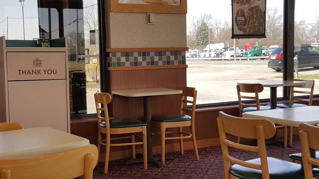 Wendys | restaurant | 6824 Lincoln Hwy, Fort Wayne, IN 46803, USA | 2604931106 OR +1 260-493-1106