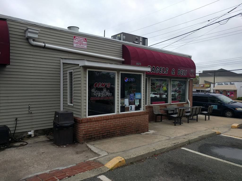 Gems House of Bagels - Bakery | 106 Leonardville Rd, Belford, NJ 07718, USA