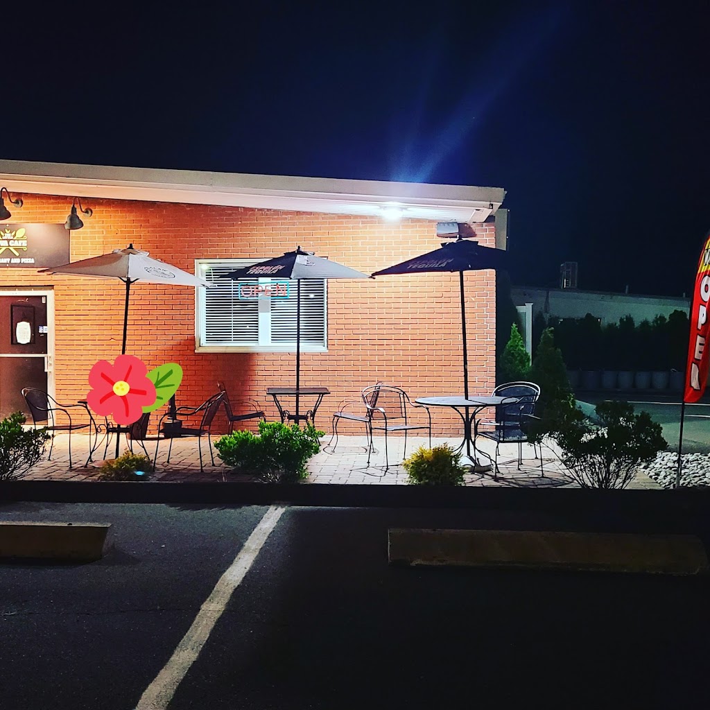 Little Oliva Cafe | restaurant | 1 Jefferson Rd, Branford, CT 06405, USA | 2032081250 OR +1 203-208-1250