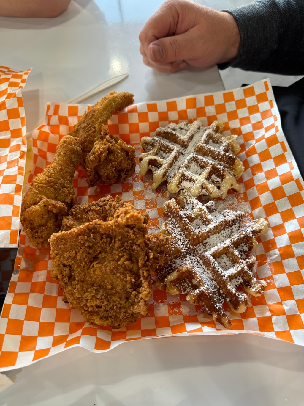 Suthern Cluck Chicken and Waffle | meal takeaway | 1643 Buford Hwy NE Ste C, Buford, GA 30518, USA | 6789263684 OR +1 678-926-3684