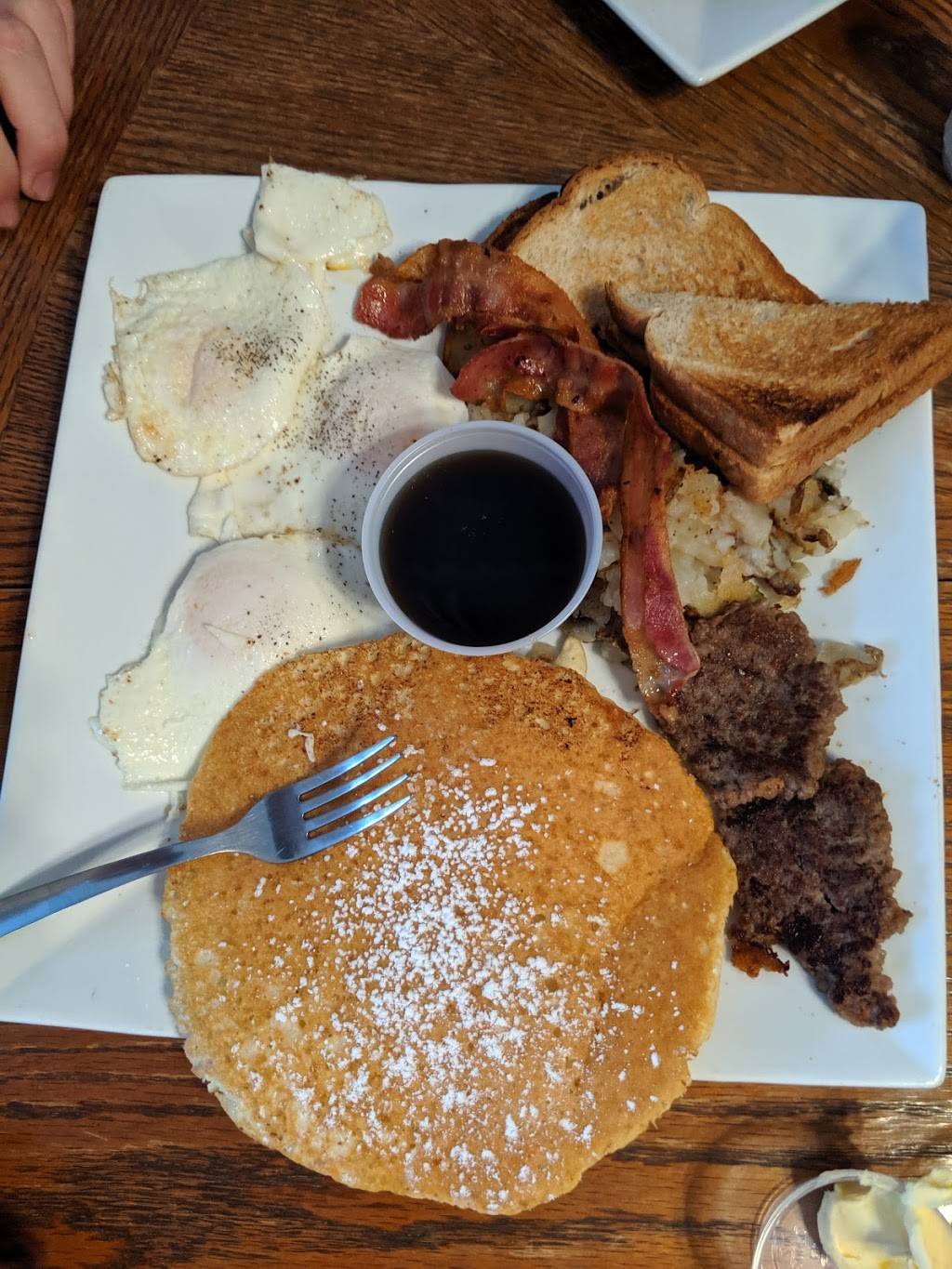JJs On Georgia | restaurant | 313 Georgia St, Louisiana, MO 63353, USA | 5737542054 OR +1 573-754-2054