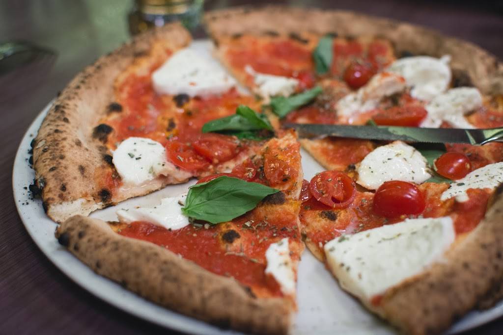 Mamma Ginas Pizzeria of Valley Stream | meal delivery | 104 E Merrick Rd, Valley Stream, NY 11580, USA | 5165681333 OR +1 516-568-1333