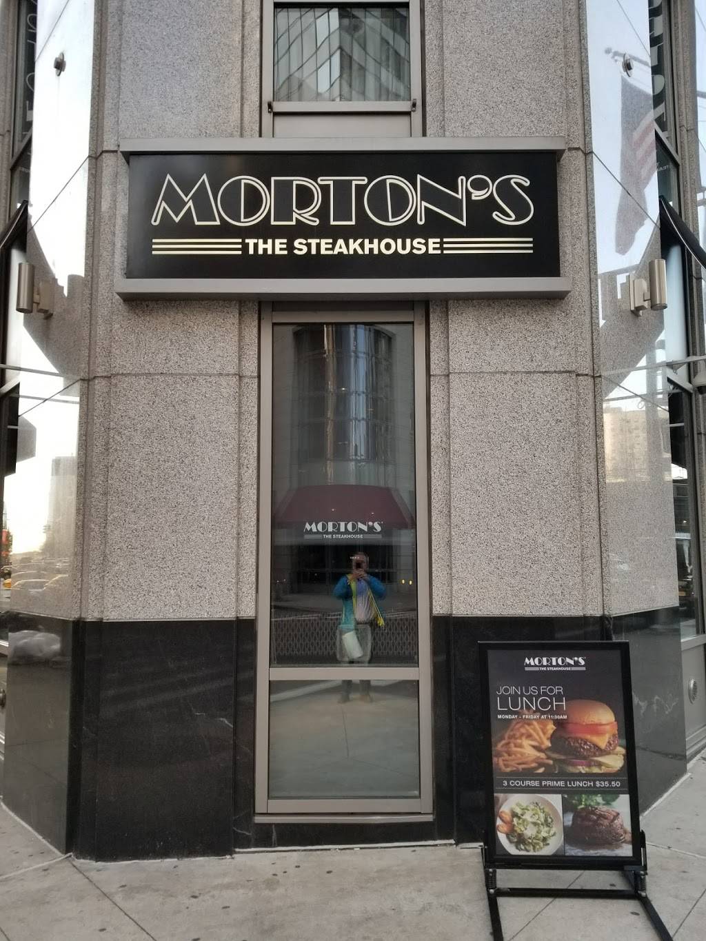 Mortons The Steakhouse | restaurant | 136 Washington St, New York, NY 10006, USA | 2126080171 OR +1 212-608-0171