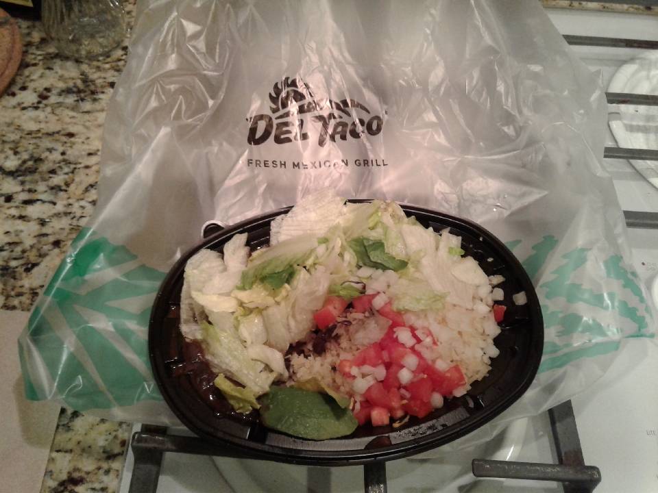 Del Taco | meal takeaway | 3150 Case Rd E, Perris, CA 92570, USA | 9519283675 OR +1 951-928-3675