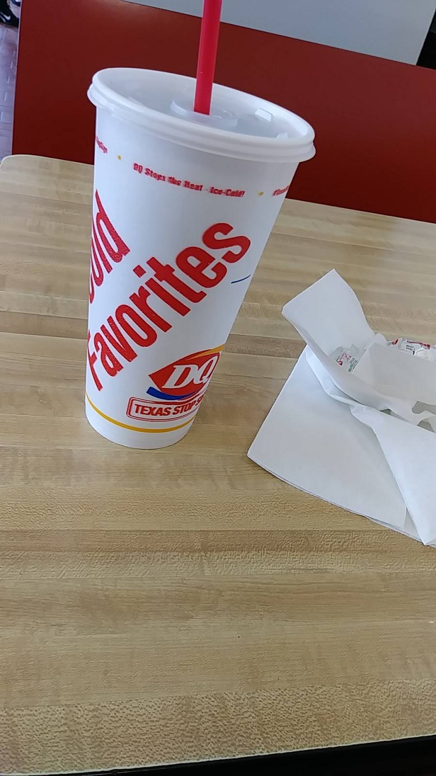 Dairy Queen | restaurant | 345, Sour Lake, TX 77659, USA | 4092872265 OR +1 409-287-2265