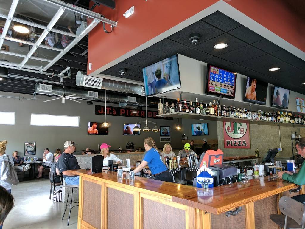 JTs Pizza & Spirits | restaurant | 6716 Old 28th St SE, Grand Rapids, MI 49546, USA | 6169421552 OR +1 616-942-1552
