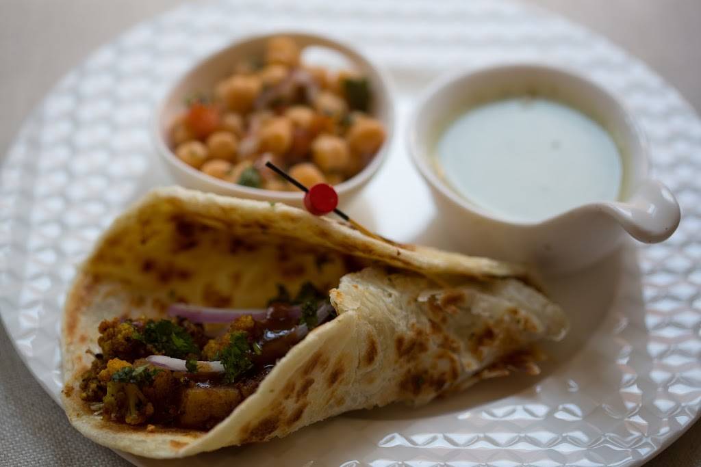 Kaathis | meal delivery | 324 N Leavitt St, Chicago, IL 60612, USA | 8722220502 OR +1 872-222-0502