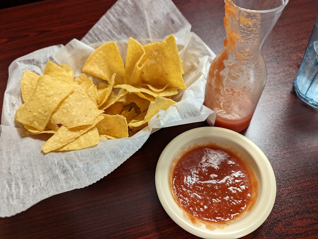 El Rancho Viejo Mexican Restaurant 209 W Main St, Council Grove, KS