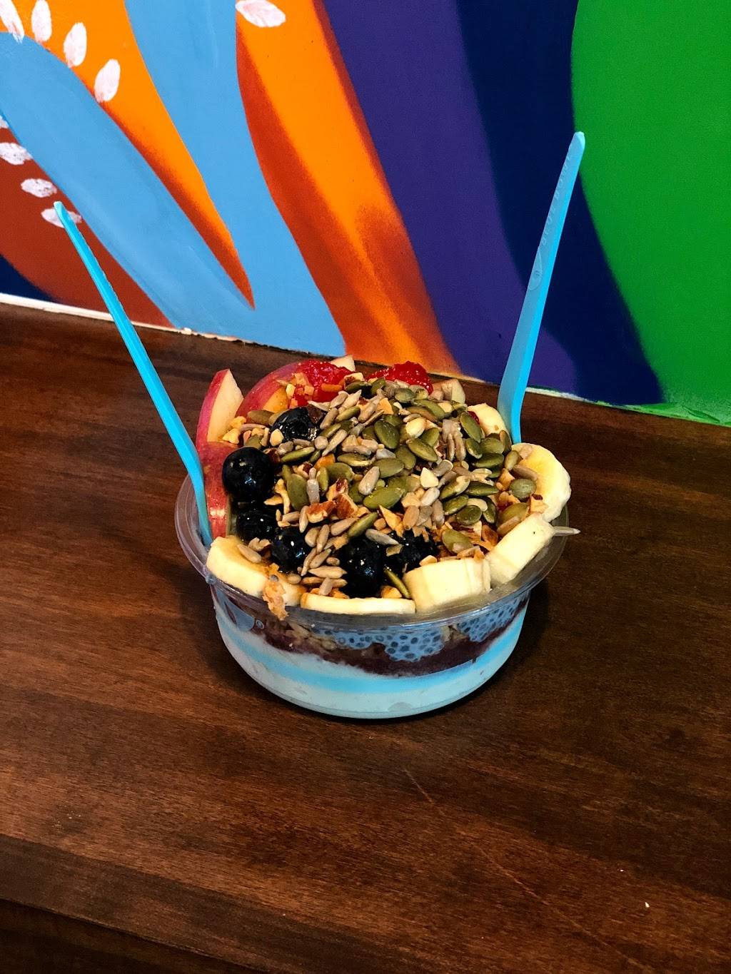 Blue Bowl Superfoods Restaurant 4150 McGowen St Unit 6, Long Beach