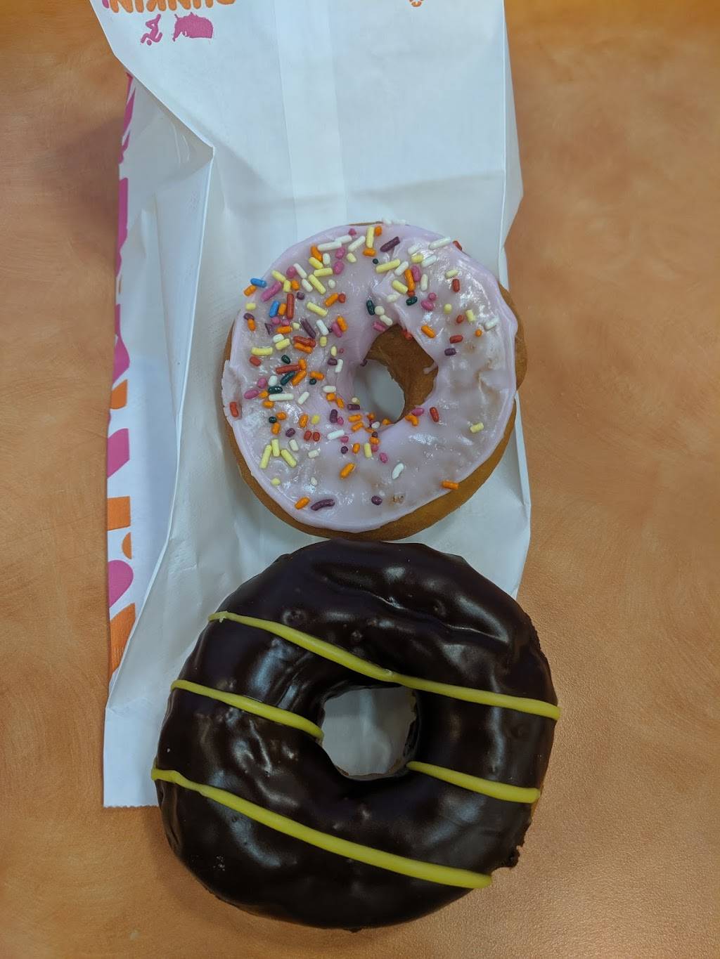 Dunkin | bakery | 22 Washington St, Canton, MA 02021, USA | 7815611291 OR +1 781-561-1291