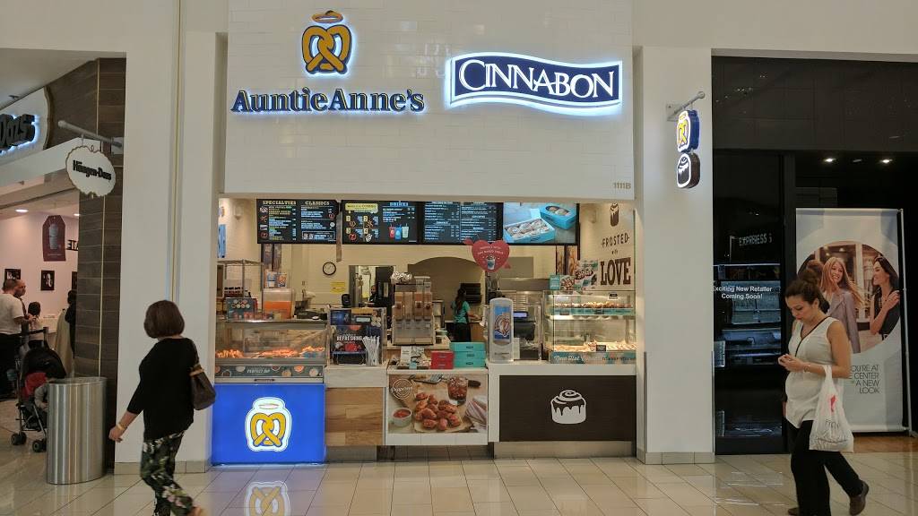 Auntie Annes | cafe | 1111B Glendale Galleria, Glendale, CA 91210, USA | 8185490562 OR +1 818-549-0562