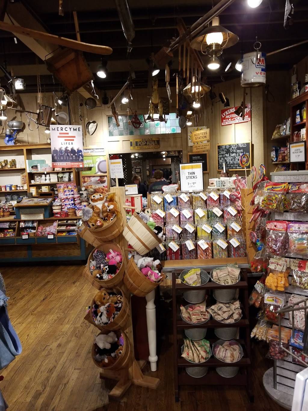 Cracker Barrel Old Country Store | restaurant | 404 Kentucky Dr, Kokomo, IN 46902, USA | 7654533075 OR +1 765-453-3075