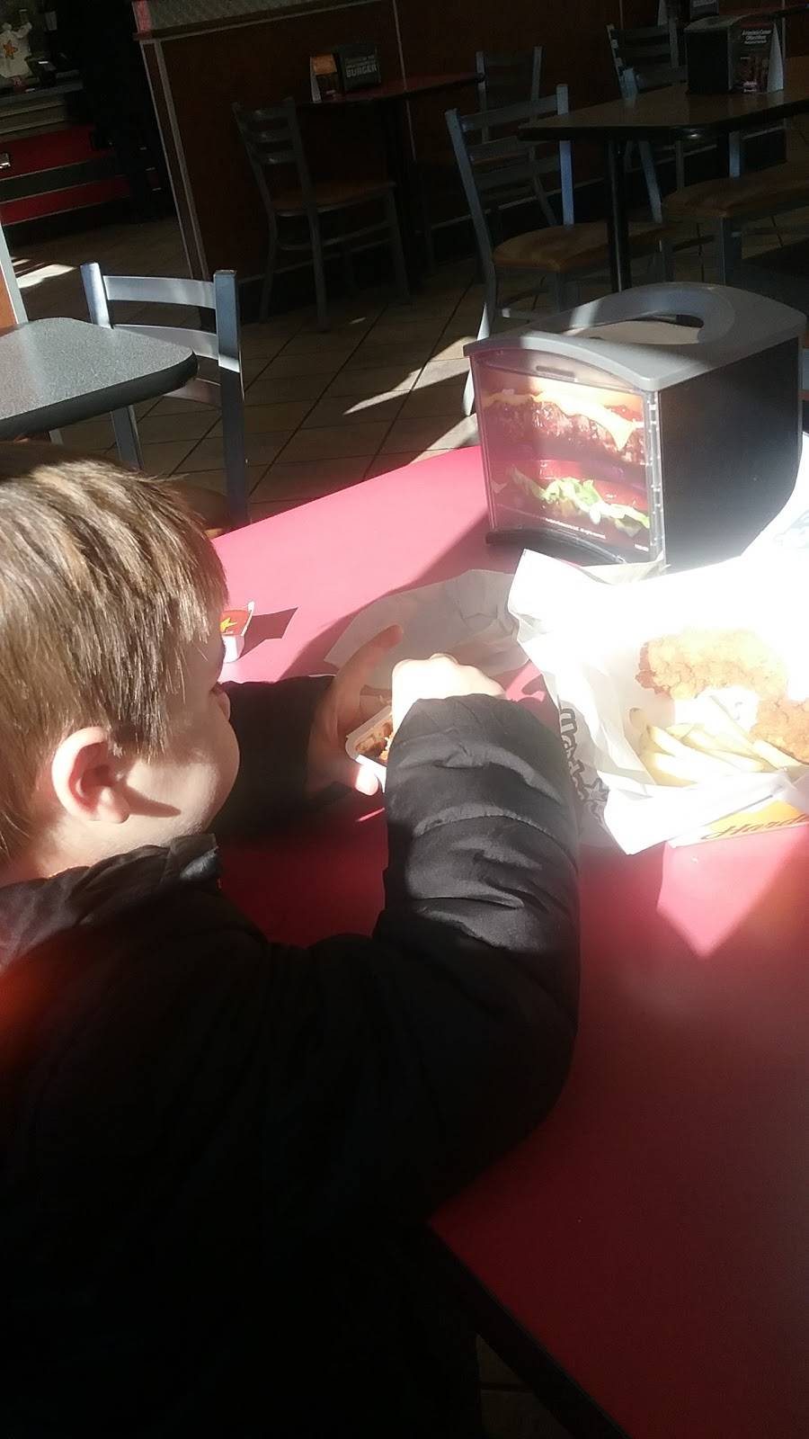 Hardees | restaurant | 509 US-29, China Grove, NC 28023, USA | 7048552190 OR +1 704-855-2190